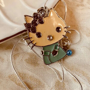 Rhinestone Embellished Kitty Colorful Enamel Metallic Pendant Fashion Necklace